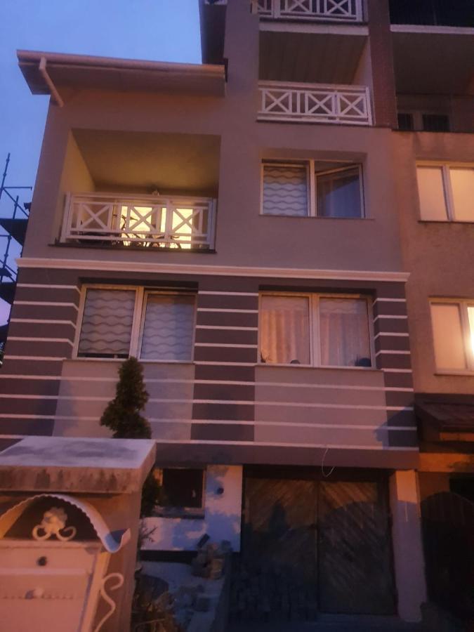 Cute Rooms Near The Centrum 그단스크 외부 사진